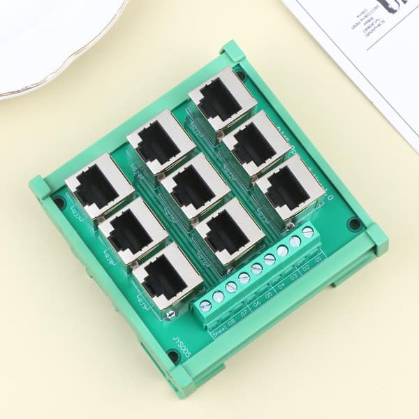 RJ45 8p8c Ethernet-portin riviliitinsovitin 9 ruuvilla