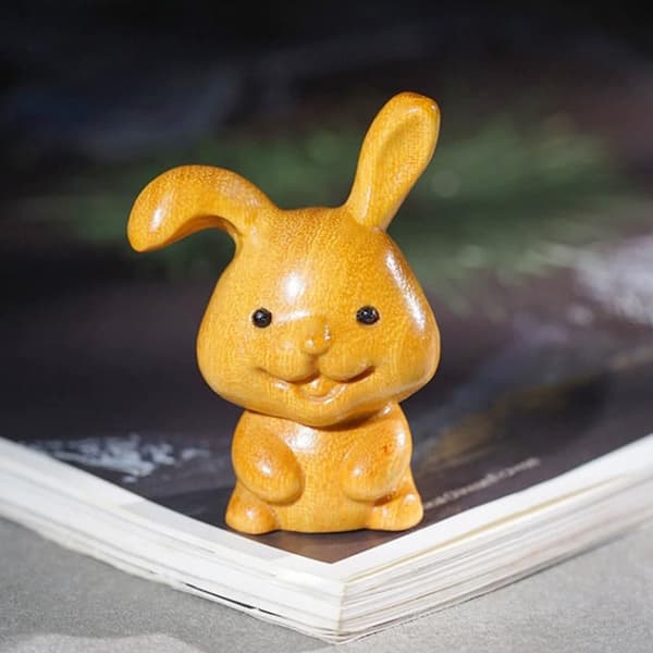 Træudskæring påskeornamenter figur og kaninornament A13