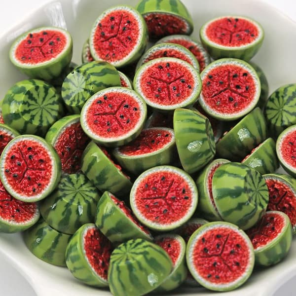 10 stk. mini kunstige vannmelonskiver realistisk design for D A1