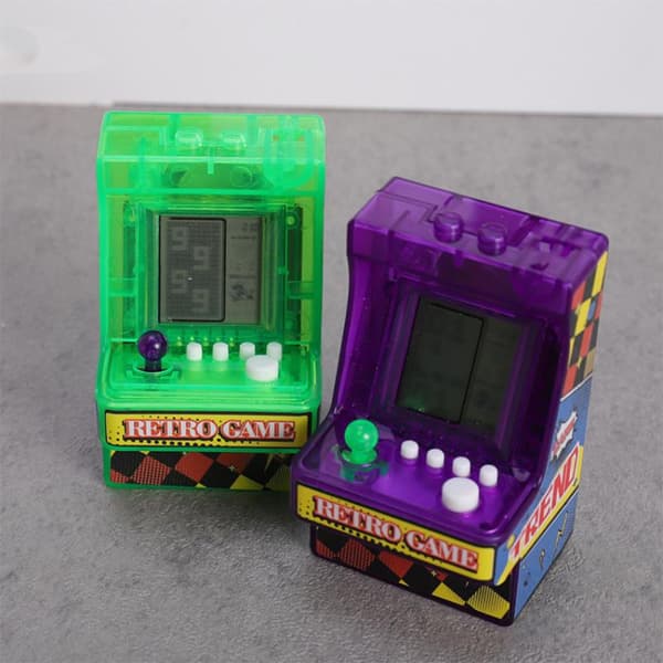 1 stk dukkehus retro simulering mini arkade bordspillmaskin O A1