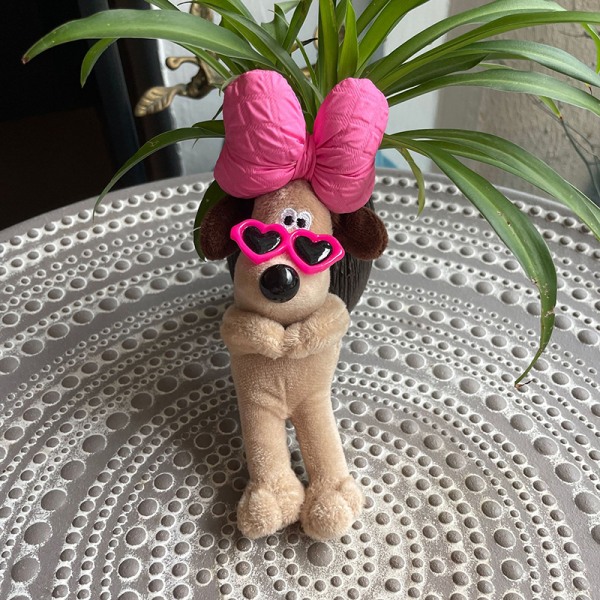 DIY plysj bildekorasjonsdukker Pawdog Styrelys Ornamenter Rose red