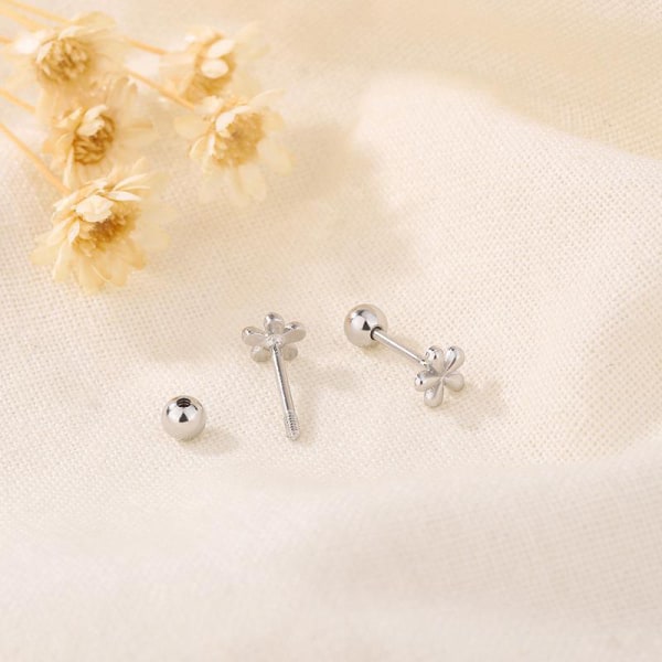 1 Pari Kultaiset Yksinkertaiset korvakorut Hopea Mini Small Flowers Ear Stud P Gold