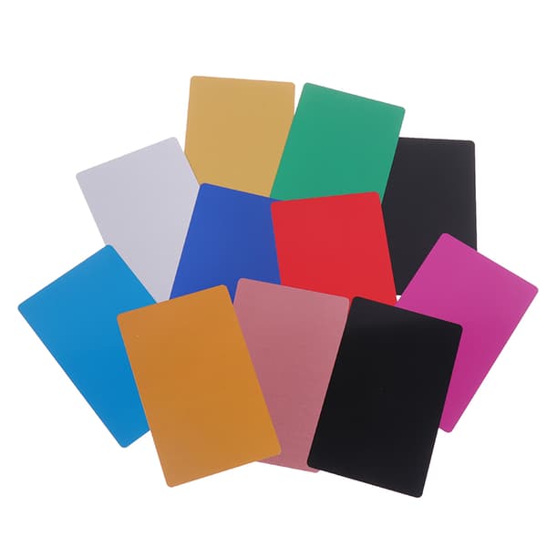 50 stk. graveringsplader i aluminium, graveringsvisitkort Matte black