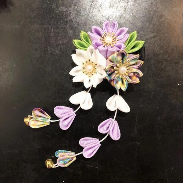 Håndlaget Blomsterhårspenne i Antikk Stil, Stoffmateriale, Kimono StyleE