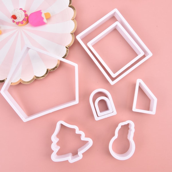 8 stk DIY Plastic Cookie ter Set 3D Christmas Pepperkakehus