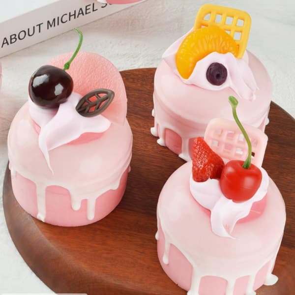 Frugtcreme-simulationskage Langsomt stigende Squishy Dessert Fidget A5