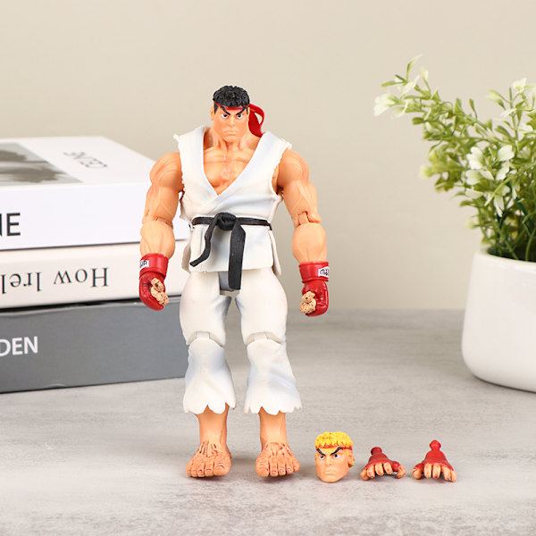 Street Fighter Anime Figur PVC Leker Stående Hoshi Ryu Ken White