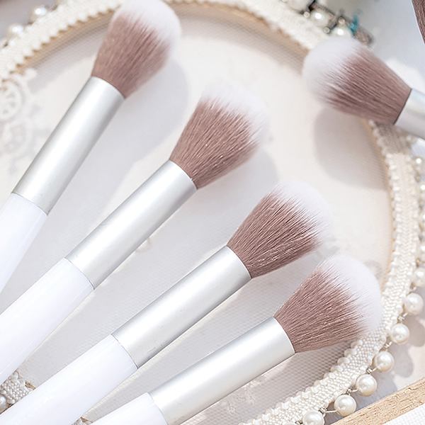 Single Loose Powder Brush Applikaattori Kosmeettiset työkalut Poskipunasivellin