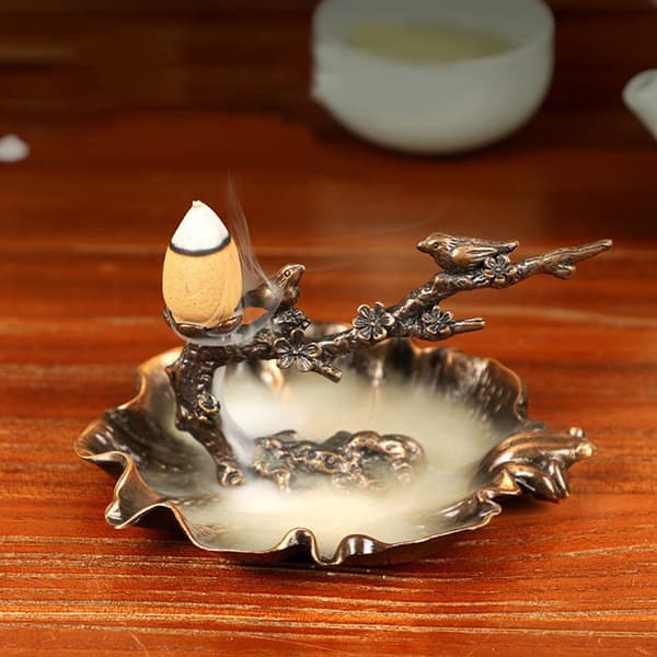 Pieni Cense-uunin koristelu Creative Happy Plum Branch kiinnike A