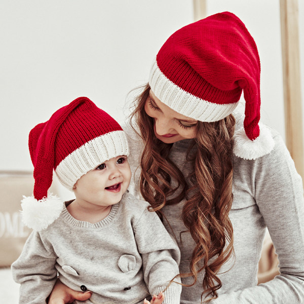 Joulun perheneuloa Pom Pom -yhteensopivalla hatulla, punainen koristeellinen A+B M