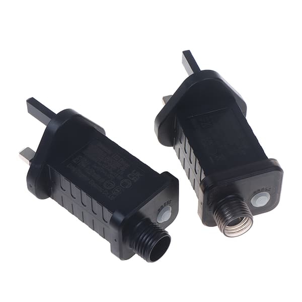 EU US UK Plugg AC 220V 110V Til 31VDC 6W 24V 5V Transformator LED L EU 5V6W w Remote