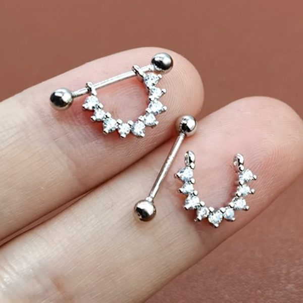 Halvcirkelformade Triangel Geometric Hoop Örhängen Helix Brosk P White