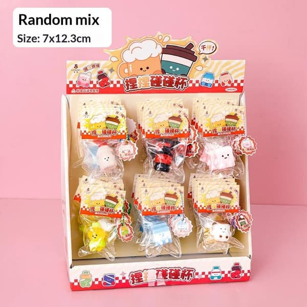 Mini drikkeform Fidget Toy Nøkkelring Sakte Rebound e Melk Kaffe 1pc random