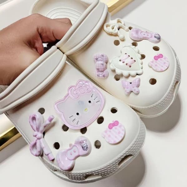 10 st kristall Hello Kitty rosett skoberlocker set e tecknad plast