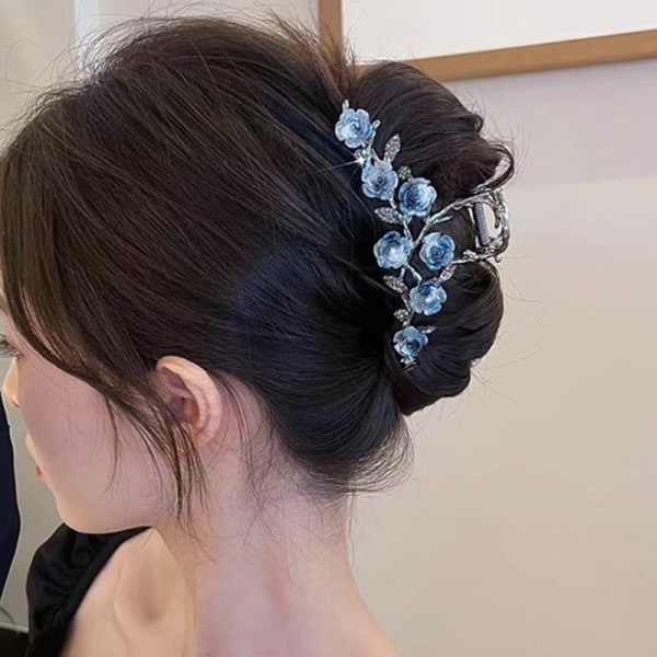 Kvinne Camellia Flower Grab Clip Retro Hestehale Braid Crab Meta A2