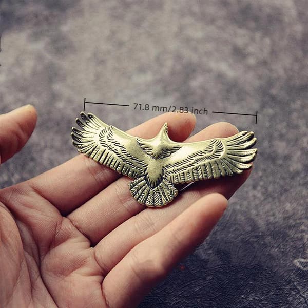 Mässing Soaring Eagle Staty Hantverk Ornament För DIY Nyckelring Smycken