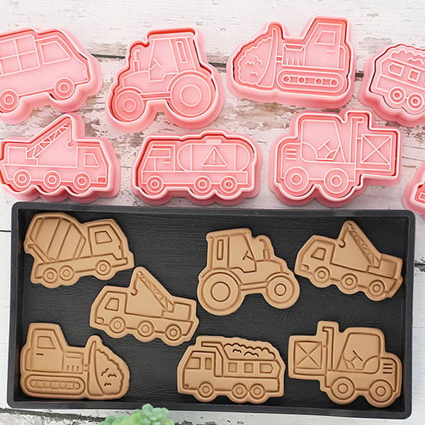 8st/ set Fordon för bilkakor 3D tecknade form Biscu B