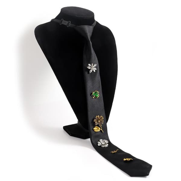 Rhinestone Blomst Kløver Bie Dekorativ Spenne Slips Akademisk