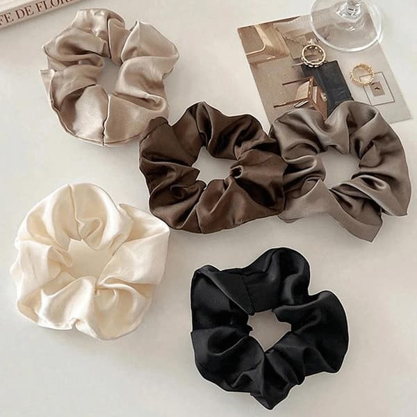 5 stk. Retro Store Scrunchies - Premium Hårbånd til Kvinder 5PCS