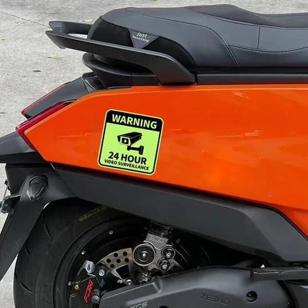 1 st VARNING 24 TIMMARS VIDEOÖVERVAKNING Motorcykel Glödsticker