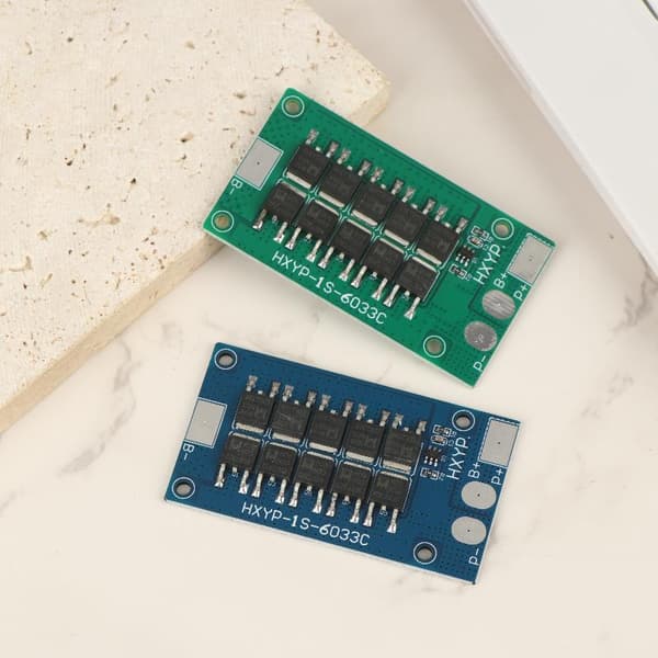 1/5 st 1S BMS 30A 3.2V LiFePO4 / 3.7V Litiumbatteriskydd A1 1Pcs