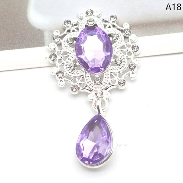 Kiiltävä rintakoru 45*25mm Crystal Asusteet Muoti Upea ke A18