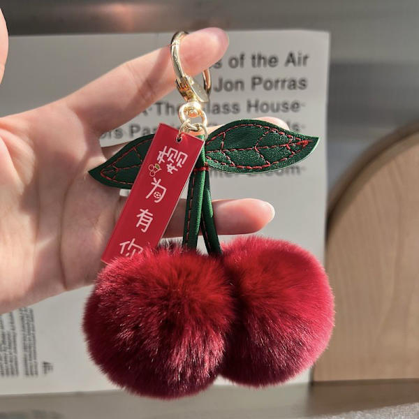 e Plysj Ball Cherry Key Chain Cartoon Ball Car Key Chain Pendan Wine red