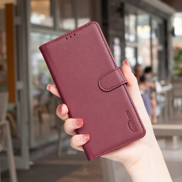 iPhone 17 Pro -nahkakotelo litsi-tekstuurilla ja RFID-varkaudenestolla Röd