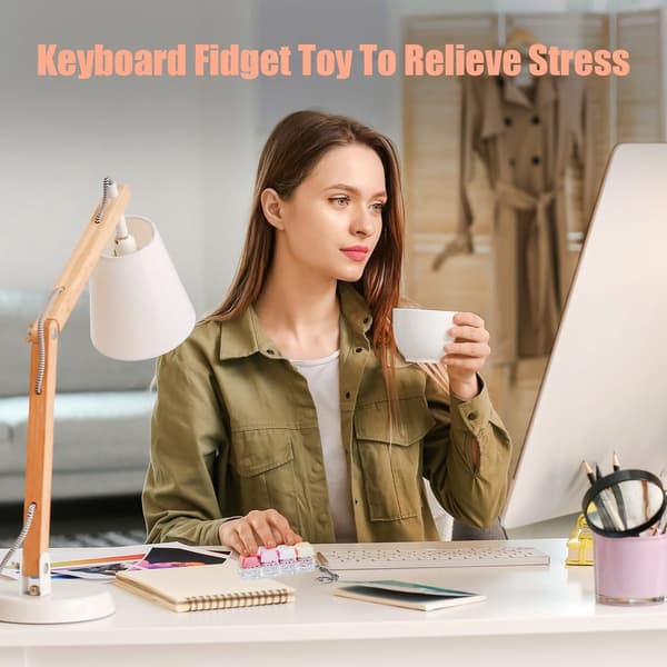 Tangentbord Fidget Toy 2 delar Stresslindrande Klicker Nyckelring