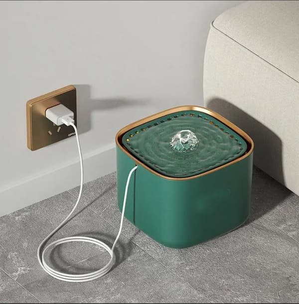 Kattvattenfontän 3L Automatisk Dricksdispenser med Filter, Tyst, Vit white