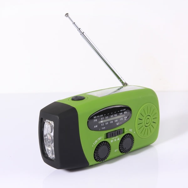 Håndsveiv radio med solcellepaneler, lommelykt og 2000mAh Powerbank - Rød SOS (grønn)