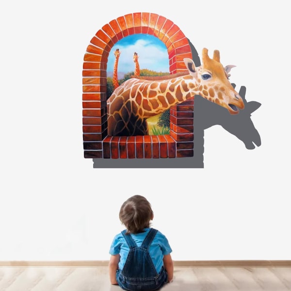 En nysgerrig giraf, der stikker hovedet ud af et åbent vindue - Dejligt