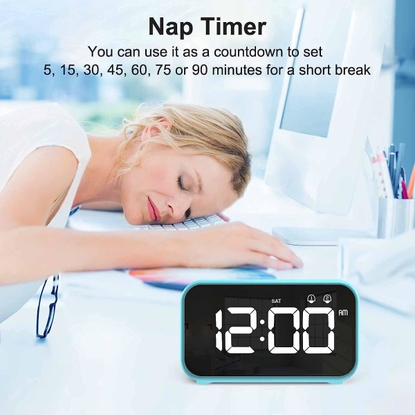 Digital klokke med Nap Timer, Snooze, batteridrevet og USB blue