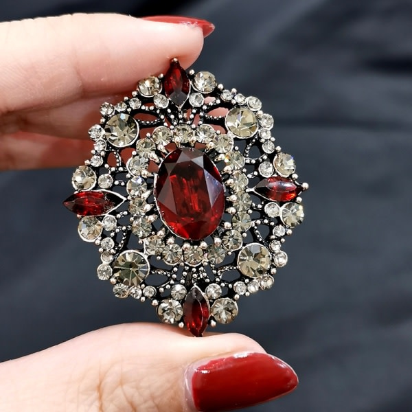 Kvinders vintage diamantbroche Oval Crystal Rhinestone Garme