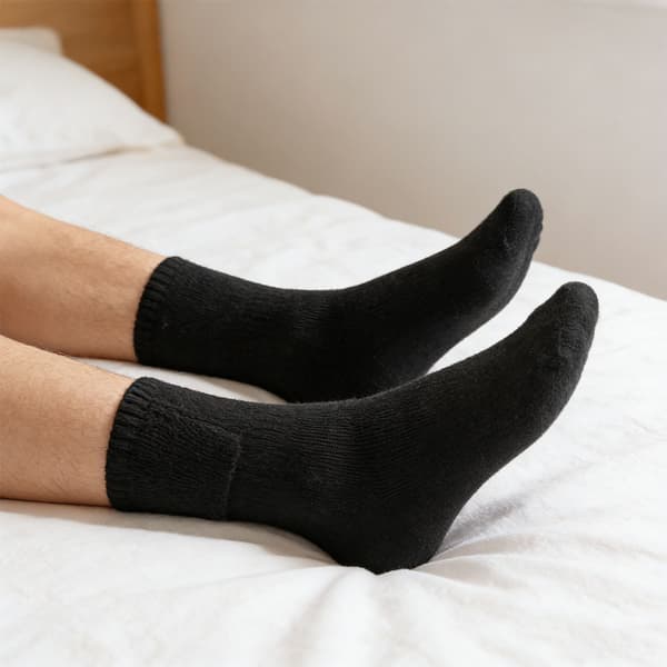 Battery Heated Thermal Socks, Rechargeable 8 Hours Battery Life 667