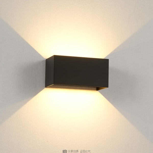 12W LED-seinävalaisin ylös ja alas säädettävä valonkulma LED