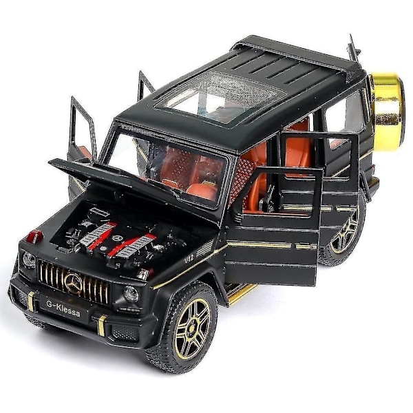 Metallinen SUV-leluauto valoilla, musiikilla ja avattavilla ovilla