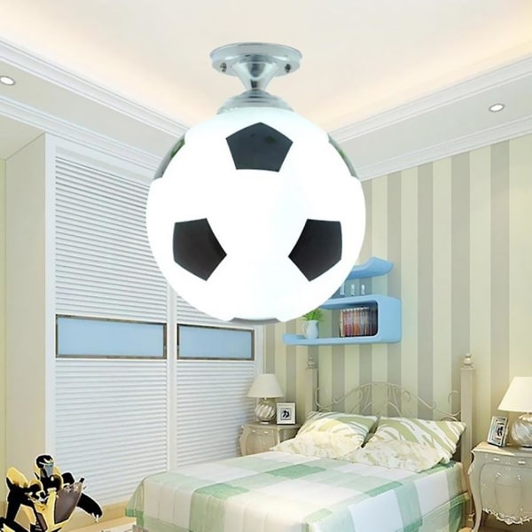 Pojkar sovrum infälld fotboll taklampa