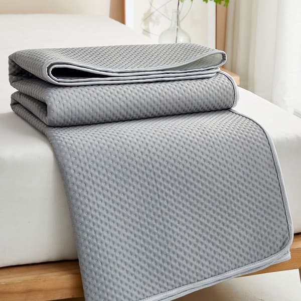 Self-cooling cooling mat for single and double beds - summer cooling mat with a cooling sensation and effective cooling effect for increased comfort Grey Grey 90 x 200cm