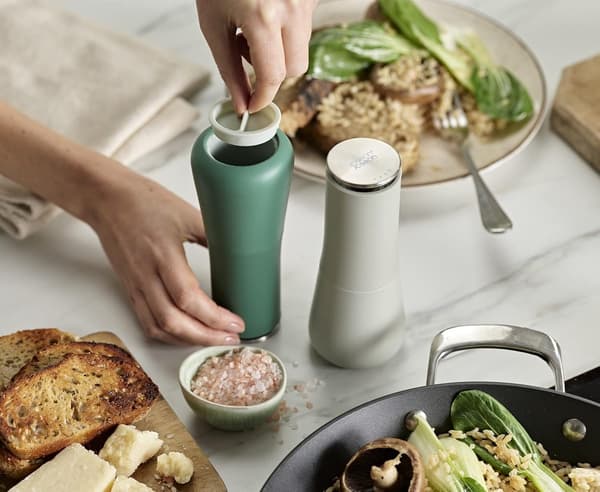 Salt- og pepperkvernsett, påfyllbart, lekkasjesikkert, keramisk kvern, grønt