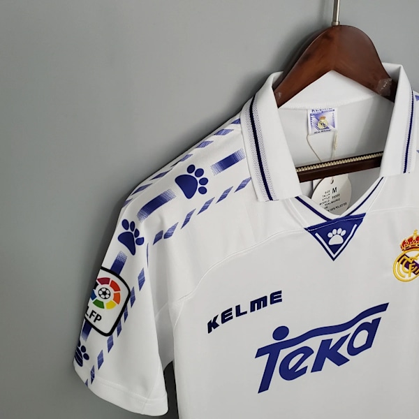 REAL MADRID 1996 - 1997 HEMMATRÖJA Herr Retro Fotbollströja XL