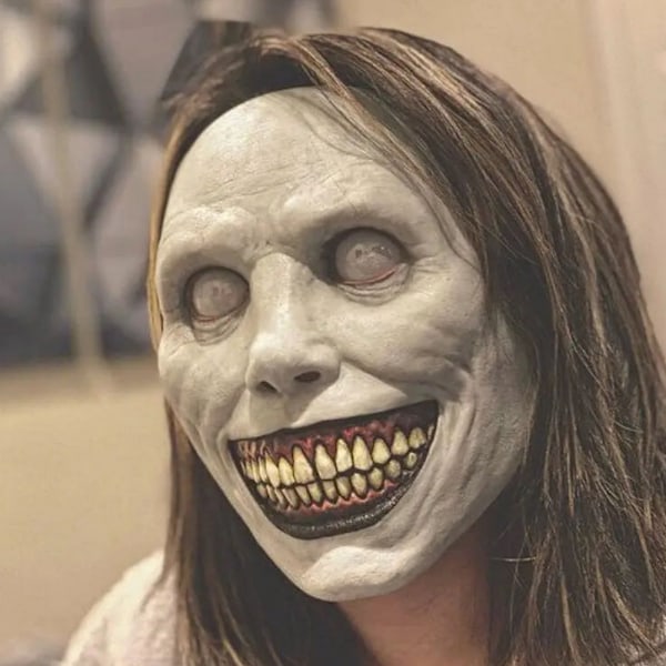 Exorcist Mask Smile White Eyed Demon Head Cover Ny gränsöverskridande Halloween Terror Latex Mask Factory exorcist mask (white)