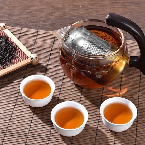 Set of 2 - Stainless Steel Spice Balls/Tea Infusers - Practical Tea Strainers for Cooking and Loose Tea - Threaded Mesh Baskets for Brine, Tea