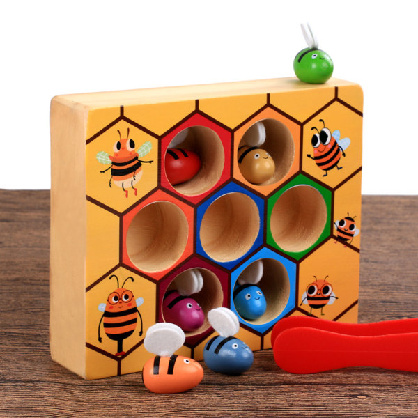 Finmotorik legetøj til småbørn, klip en bi i en bikubemåtte