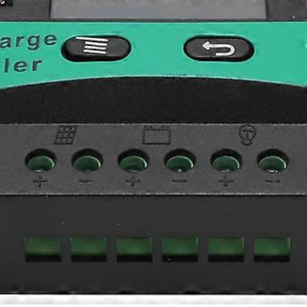 Aurinkolataussäädin 12V/24V Automaattinen PWM Kaksois-USB-portti aurinkosähköiselle katuvalolle 20A