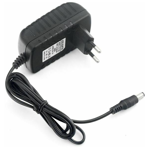 Sovitin, muuntaja - virtalähde EU-pistoke 12V, max 2A - sopii LED-nauhoihin
