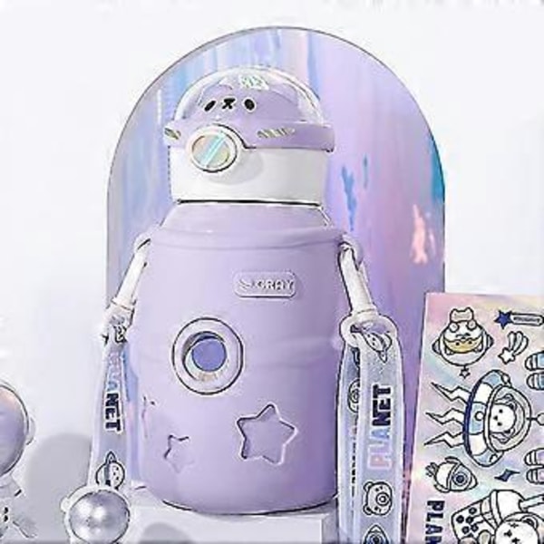 1 stk. Kawaii Vannflaske med Sugerør, 500ml Bærbar Rustfritt Stål Isolert Vannflaske med Klistremerke, Stor Søt Astronaut Bjørn Vann