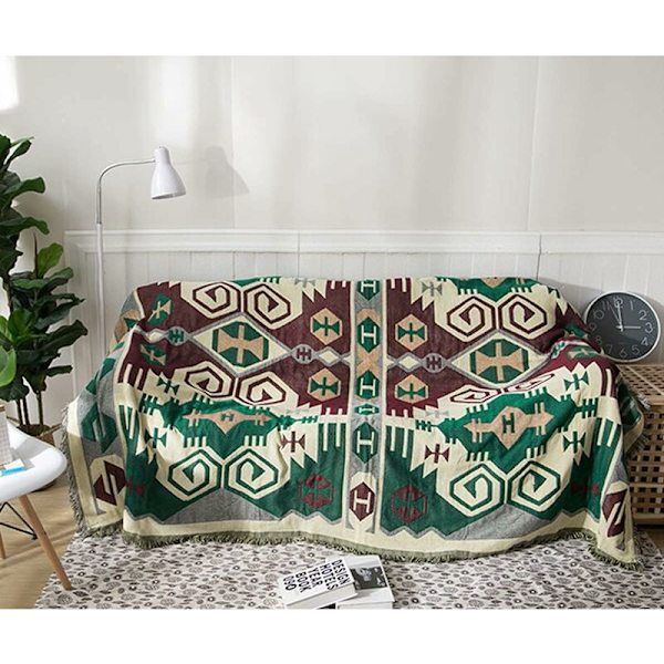 Sohvaviltti, sohvanheitto, sängynheitto, tuolinpäällinen, matkaviltti, koristeviltti, sohvanpäälliset pompomilla, retro etninen geometrinen kuvio 130 c