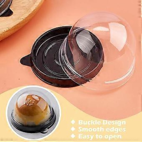 50-pack Mini Muffinbehållare Klar Plast Tårtkartong med Kupollock för Muffin Månkaka Dessert Ost Bakverk
