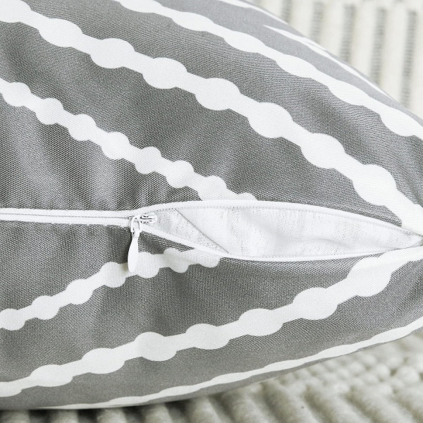 Vedenpitävät Boho-tyynynpäälliset - Geometriset kuviot ulkoilmaan, terassille ja puutarhaan, 2 kappaleen sarja